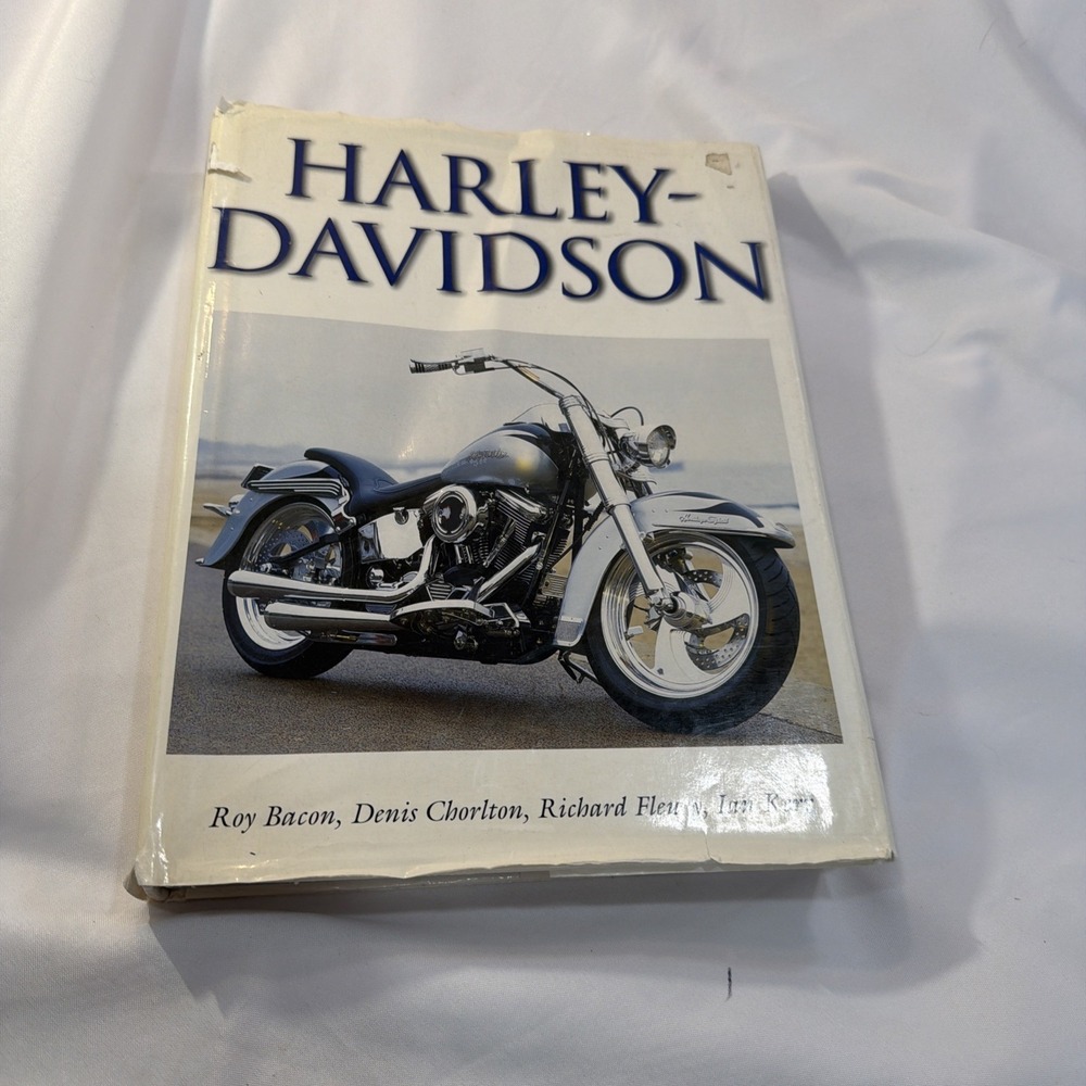 Harley-Davidson 1999 History Types Police & Military Racing Coffee Table Book